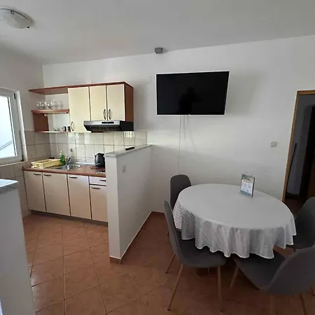 Sime 1 In - Insel Rab 17737 * Lopar