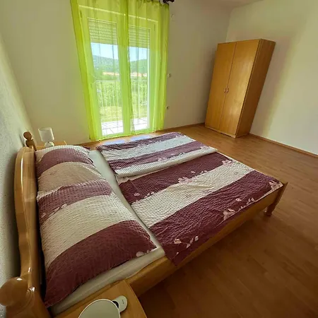 Apartamento Lopar, Primorje-gorski Kotar 4 *