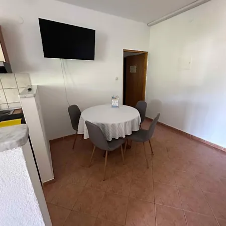 Lopar, Primorje-gorski Kotar 4 Apartment Lopar